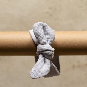 Opaska na głowę dla dziecka muślinowa | GOTS | 9-24 | szara